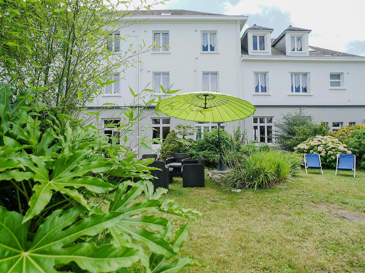 Hotel Spa De La Citadelle Lorient Port-Louis Exterior foto
